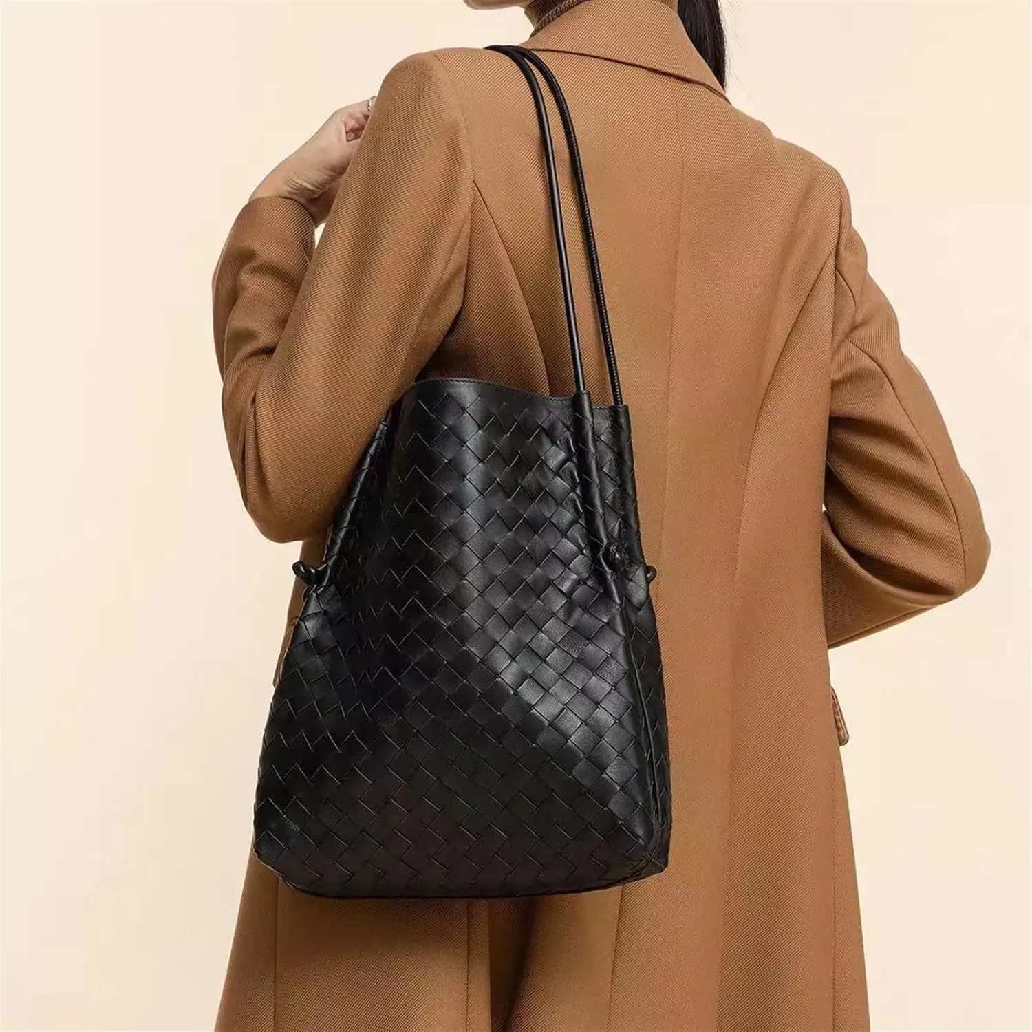 Woven Large Leather Shoulder Bag Large Capacity Tote Bag Genuine Leather Bucket Bag Armpit Bag(A)